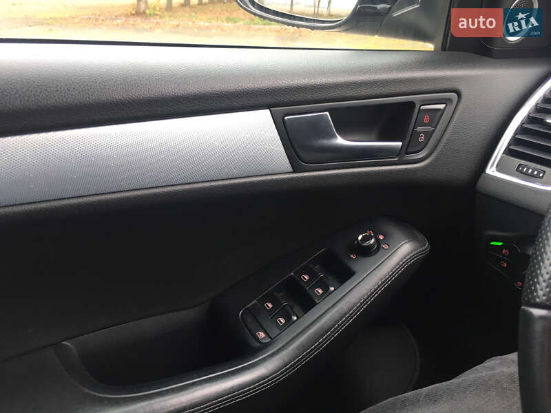 Внедорожник / Кроссовер Audi Q5 2009 в Владимире
