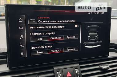 Внедорожник / Кроссовер Audi Q5 2021 в 