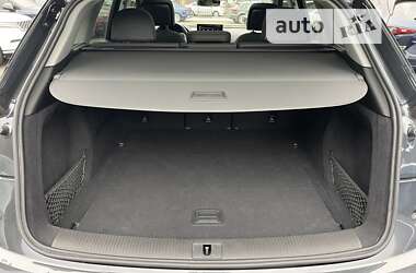 Внедорожник / Кроссовер Audi Q5 2021 в 