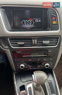 Внедорожник / Кроссовер Audi Q5 2015 в Львове