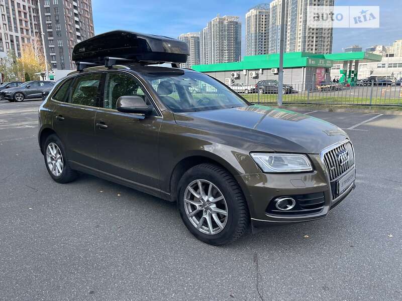Позашляховик / Кросовер Audi Q5 2012 в Києві