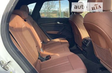 Позашляховик / Кросовер Audi Q5 2020 в Стрию