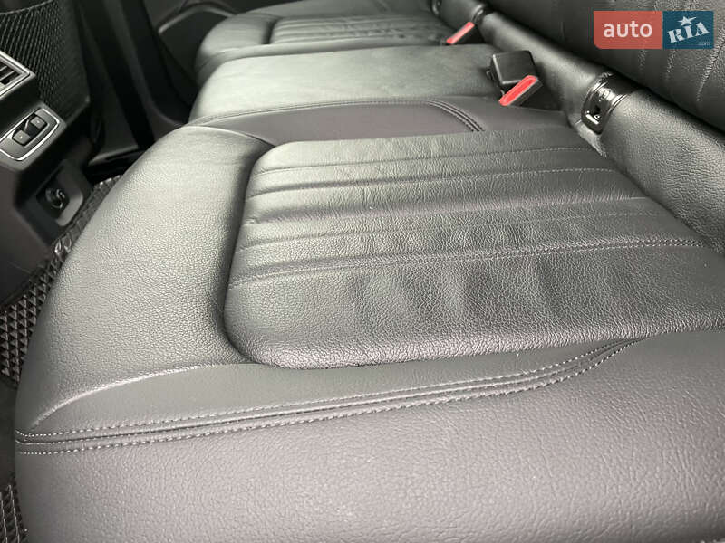 Внедорожник / Кроссовер Audi Q5 2019 в Ивано-Франковске