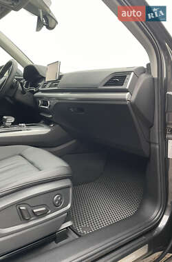 Позашляховик / Кросовер Audi Q5 2019 в Івано-Франківську