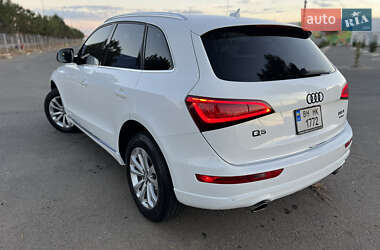 Внедорожник / Кроссовер Audi Q5 2015 в 