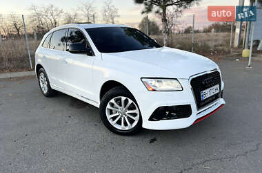 Внедорожник / Кроссовер Audi Q5 2015 в 
