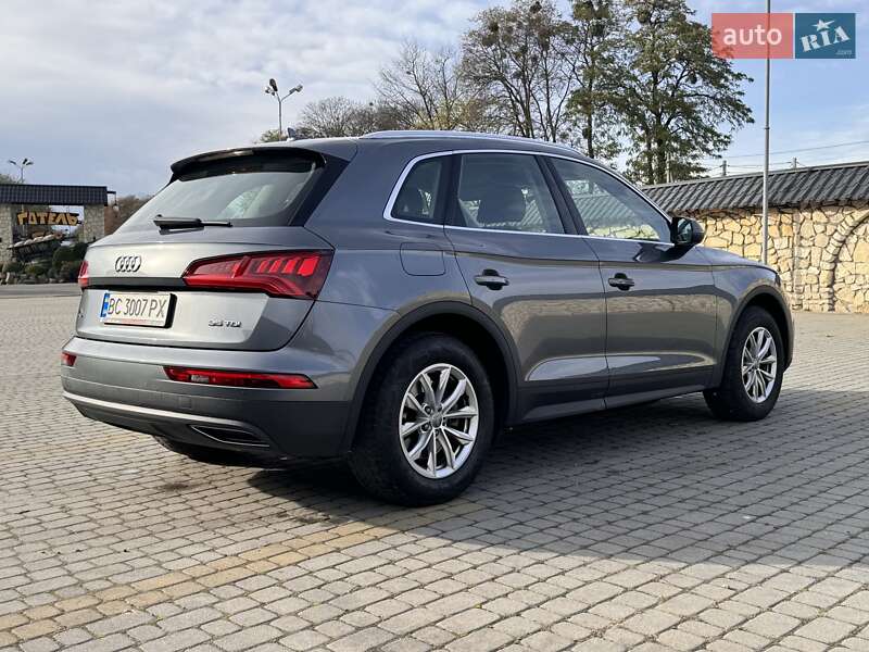 Внедорожник / Кроссовер Audi Q5 2020 в Львове