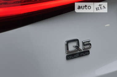 Внедорожник / Кроссовер Audi Q5 2012 в 