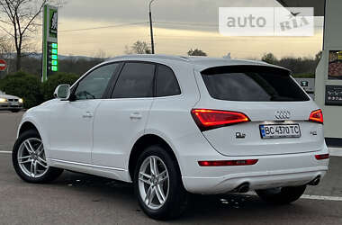 Внедорожник / Кроссовер Audi Q5 2012 в 