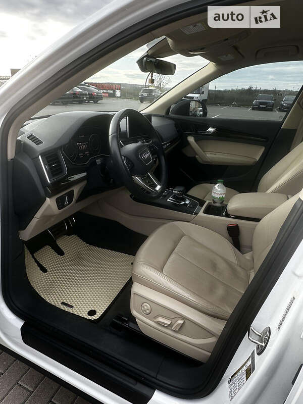 Позашляховик / Кросовер Audi Q5 2018 в Вінниці фото 15 Позашляховик / Кросовер Audi Q5 2018 в Вінниці