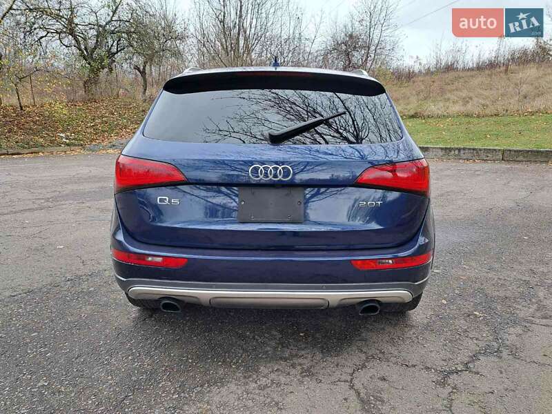 Внедорожник / Кроссовер Audi Q5 2016 в Ровно