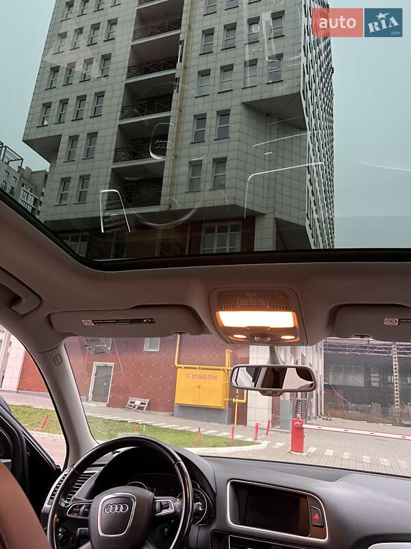 Внедорожник / Кроссовер Audi Q5 2012 в Харькове