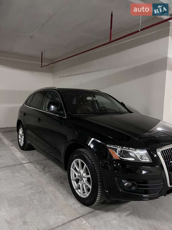 Внедорожник / Кроссовер Audi Q5 2012 в Харькове