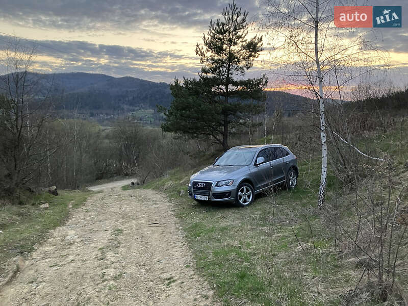 Внедорожник / Кроссовер Audi Q5 2010 в Дрогобыче