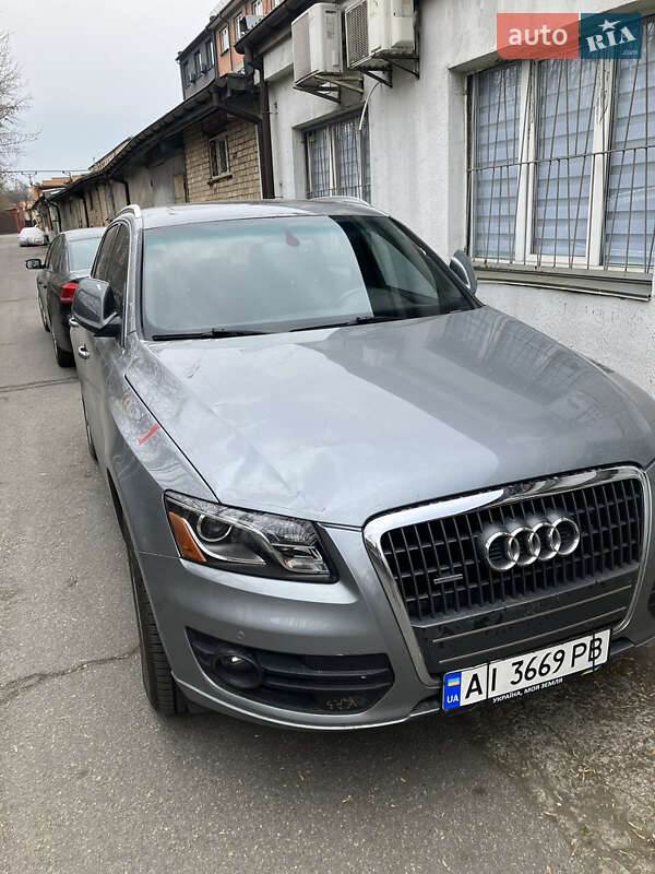 Внедорожник / Кроссовер Audi Q5 2010 в Дрогобыче