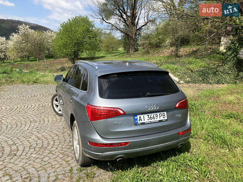 Внедорожник / Кроссовер Audi Q5 2010 в Дрогобыче
