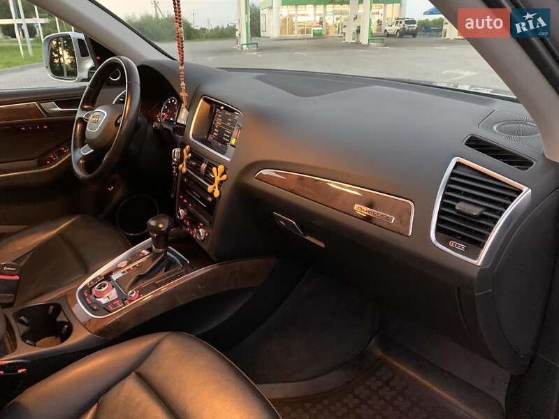 Позашляховик / Кросовер Audi Q5 2015 в Стрию