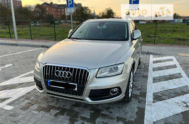 Внедорожник / Кроссовер Audi Q5 2013 в 