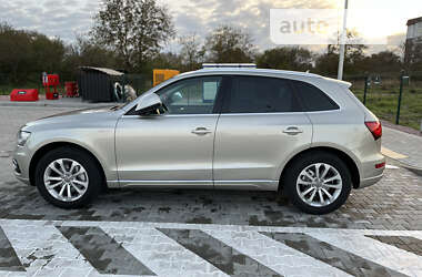 Внедорожник / Кроссовер Audi Q5 2013 в 