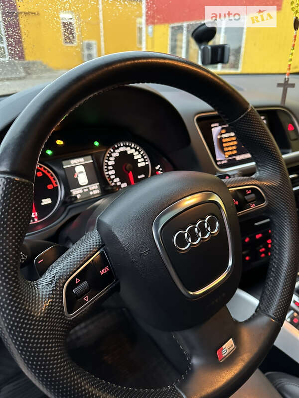 Внедорожник / Кроссовер Audi Q5 2012 в Хмельницком