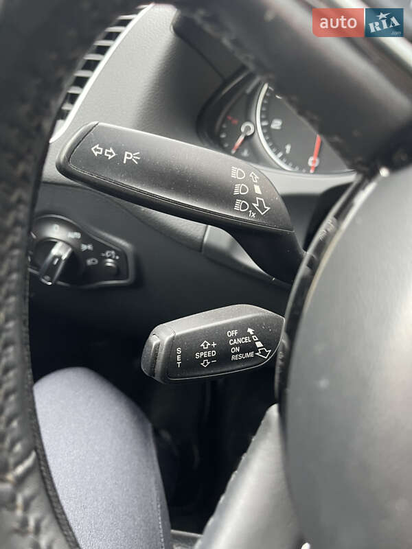 Внедорожник / Кроссовер Audi Q5 2016 в Харькове