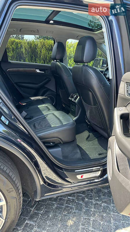 Внедорожник / Кроссовер Audi Q5 2012 в Днепре