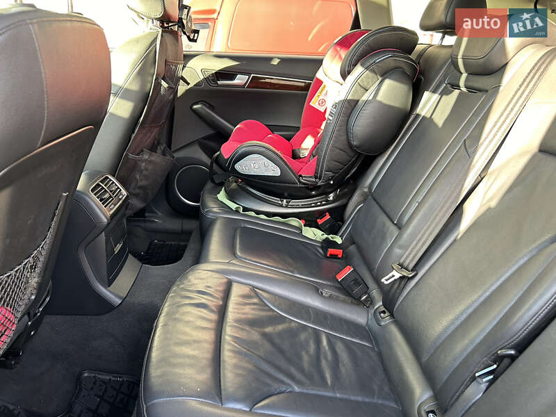 Внедорожник / Кроссовер Audi Q5 2011 в Львове