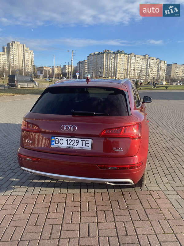 Внедорожник / Кроссовер Audi Q5 2018 в Львове