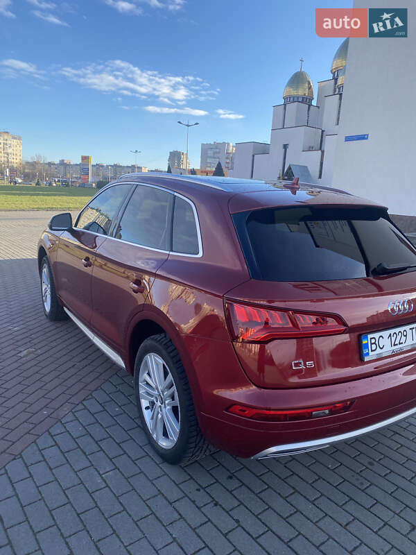 Внедорожник / Кроссовер Audi Q5 2018 в Львове