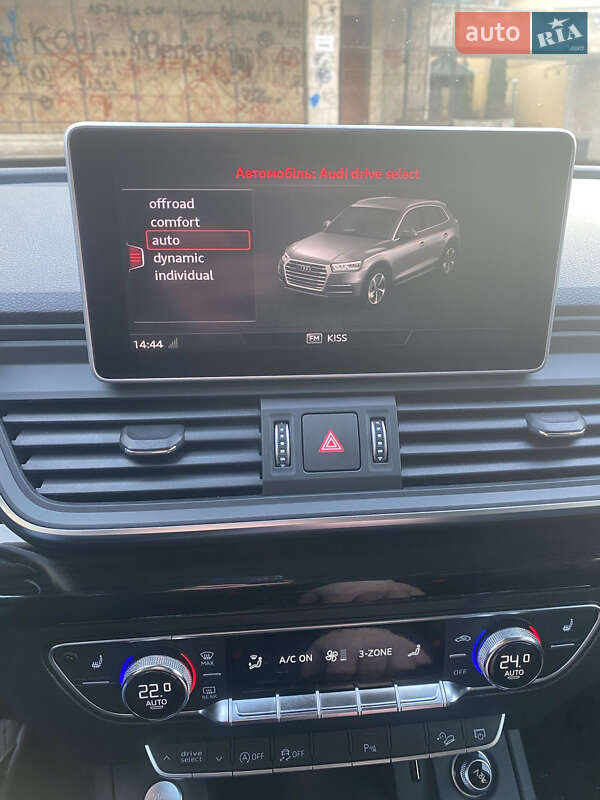 Внедорожник / Кроссовер Audi Q5 2018 в Львове