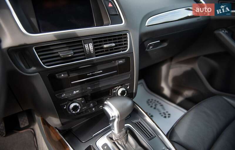 Позашляховик / Кросовер Audi Q5 2014 в Львові