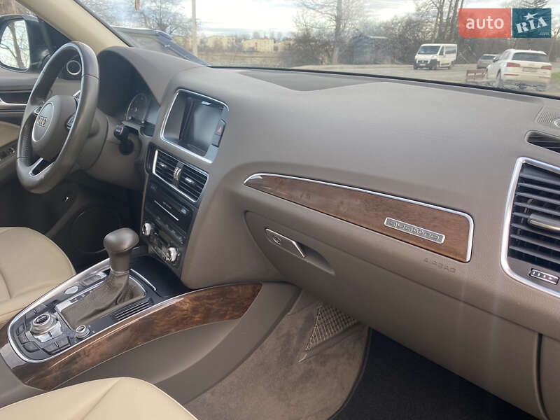 Позашляховик / Кросовер Audi Q5 2014 в Самборі