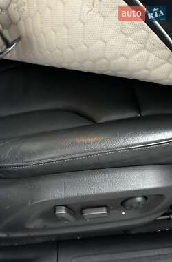 Внедорожник / Кроссовер Audi Q5 2011 в Киеве