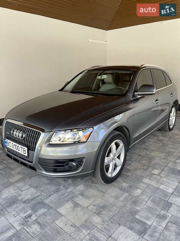 Внедорожник / Кроссовер Audi Q5 2012 в Городке