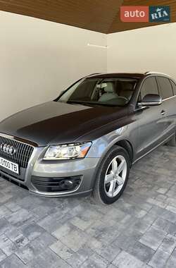 Внедорожник / Кроссовер Audi Q5 2012 в Городке