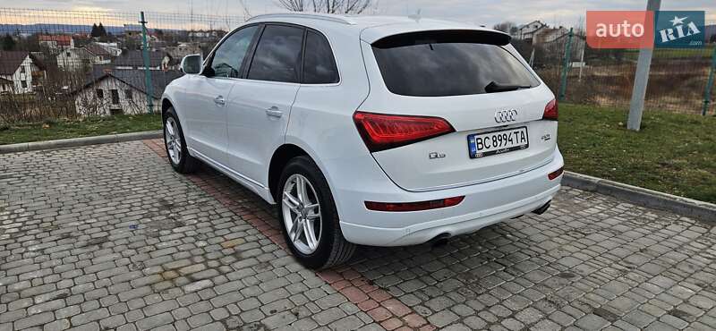 Позашляховик / Кросовер Audi Q5 2014 в Золочеві