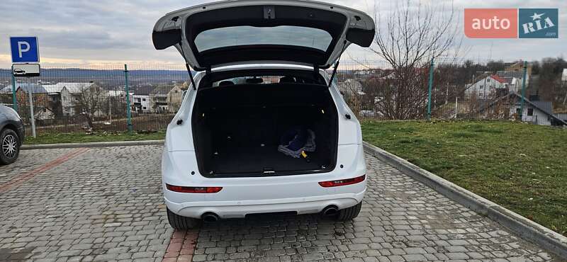 Позашляховик / Кросовер Audi Q5 2014 в Золочеві