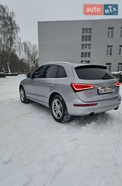 Внедорожник / Кроссовер Audi Q5 2015 в Луцке
