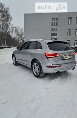 Позашляховик / Кросовер Audi Q5 2015 в Луцьку