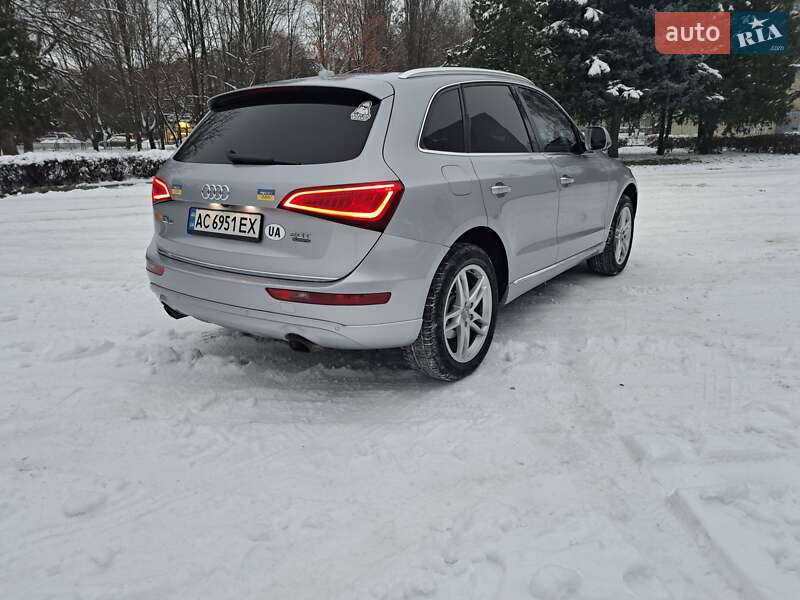 Внедорожник / Кроссовер Audi Q5 2015 в Луцке