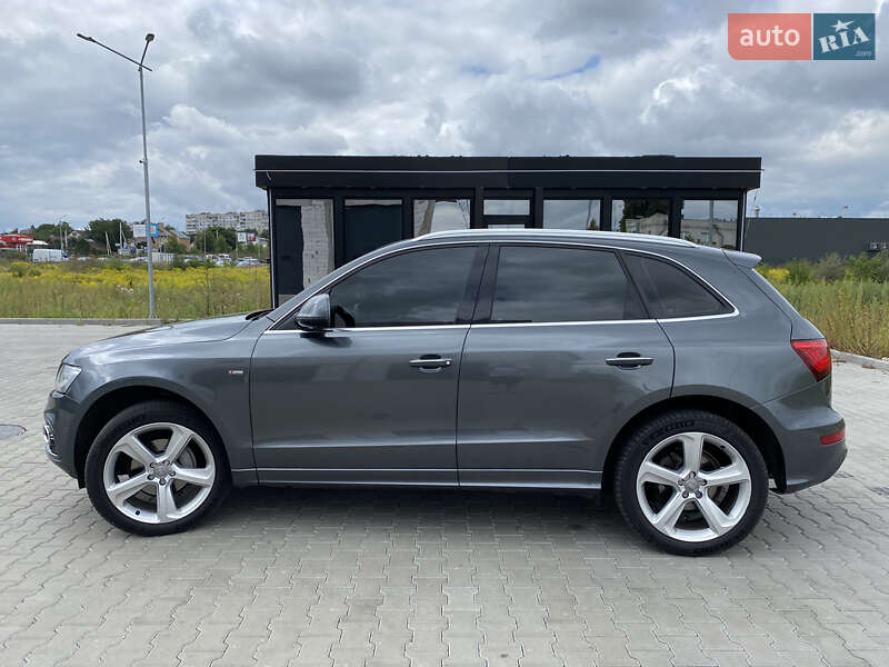 Позашляховик / Кросовер Audi Q5 2015 в Києві