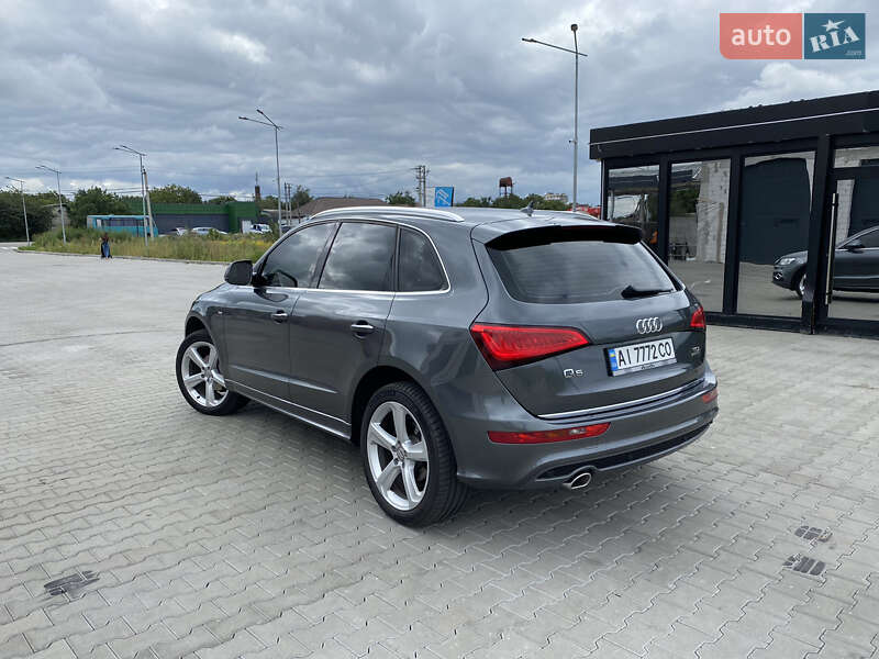 Позашляховик / Кросовер Audi Q5 2015 в Києві
