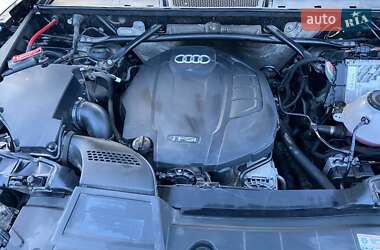 Внедорожник / Кроссовер Audi Q5 2018 в 