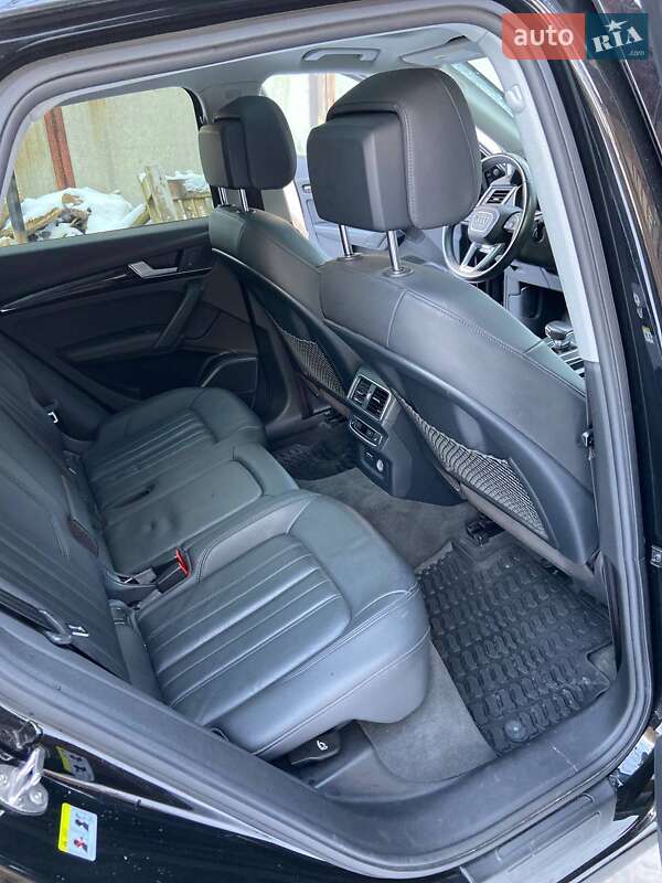 Внедорожник / Кроссовер Audi Q5 2018 в Львове