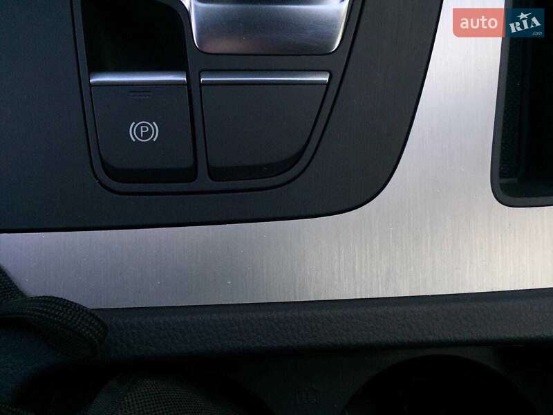 Внедорожник / Кроссовер Audi Q5 2018 в Киеве
