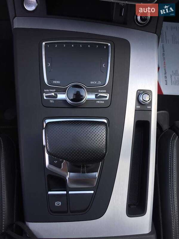 Внедорожник / Кроссовер Audi Q5 2018 в Киеве