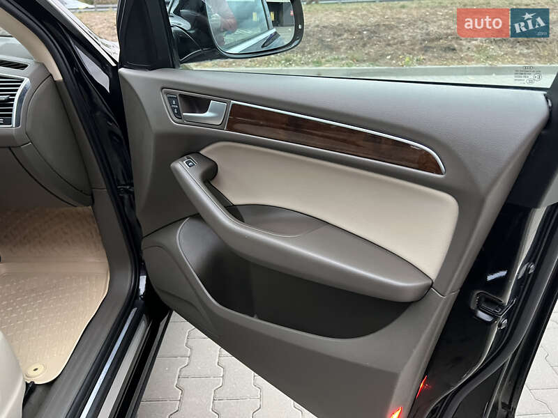 Внедорожник / Кроссовер Audi Q5 2014 в Киеве