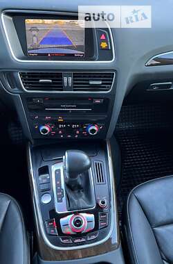 Внедорожник / Кроссовер Audi Q5 2014 в 