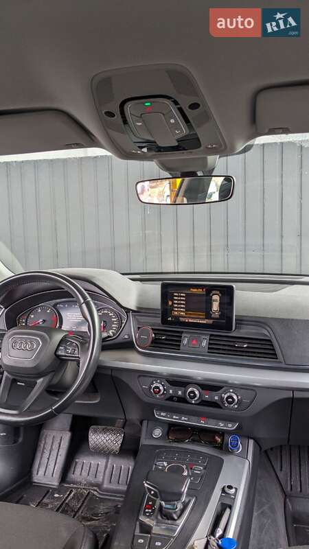 Внедорожник / Кроссовер Audi Q5 2019 в Хмельницком