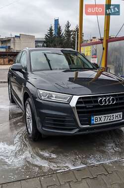 Внедорожник / Кроссовер Audi Q5 2019 в Хмельницком